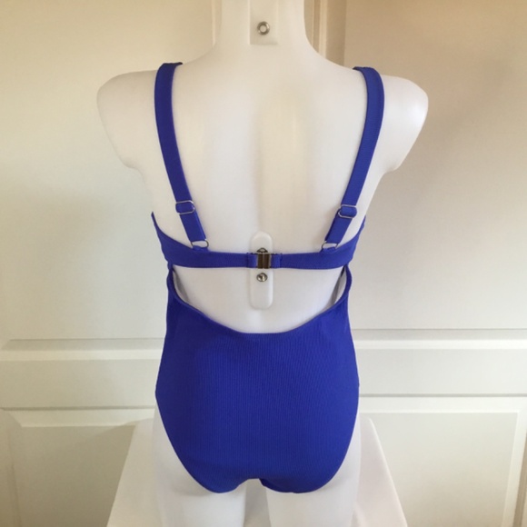 Women’s Ribbed Cutout Scoop One Piece Bathing Suit - Picture 5 of 8